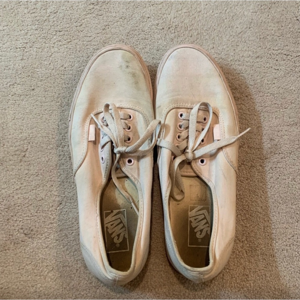 Light pink authentic vans 9.5 men’s